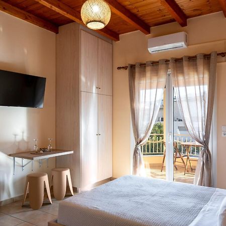 Eagle'S Nest City Apartments Егіо Екстер'єр фото
