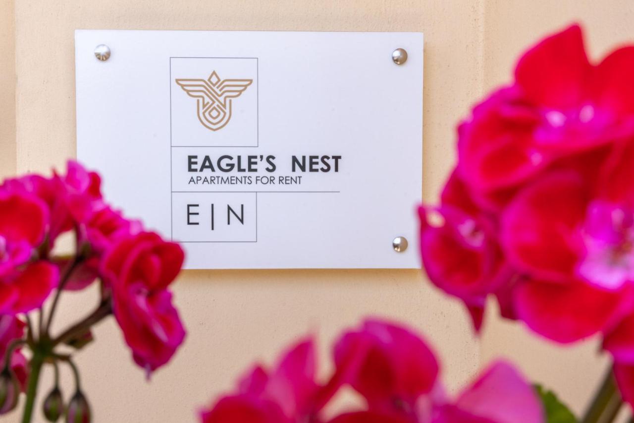 Eagle'S Nest City Apartments Егіо Екстер'єр фото
