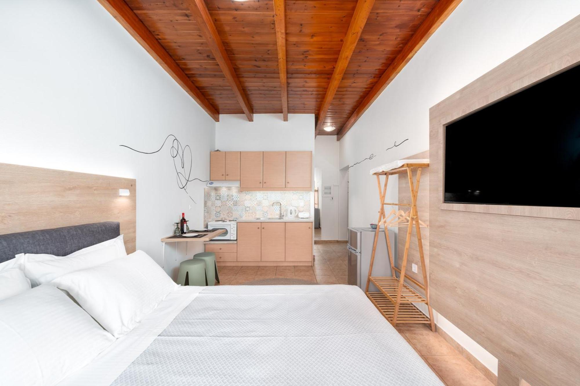 Eagle'S Nest City Apartments Егіо Екстер'єр фото